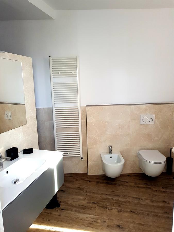 B&B Porta Marina 葛伦坦马勒 外观 照片