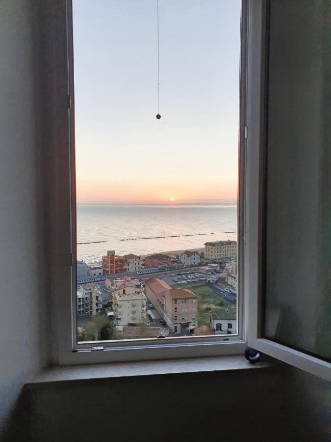 B&B Porta Marina 葛伦坦马勒 外观 照片